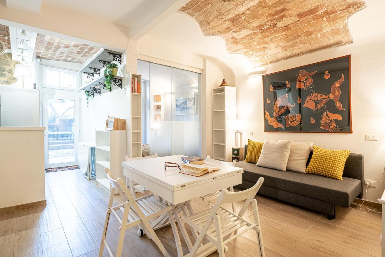 Oltrarno Bright Apartment Con Patio Privato Florencia Exterior foto